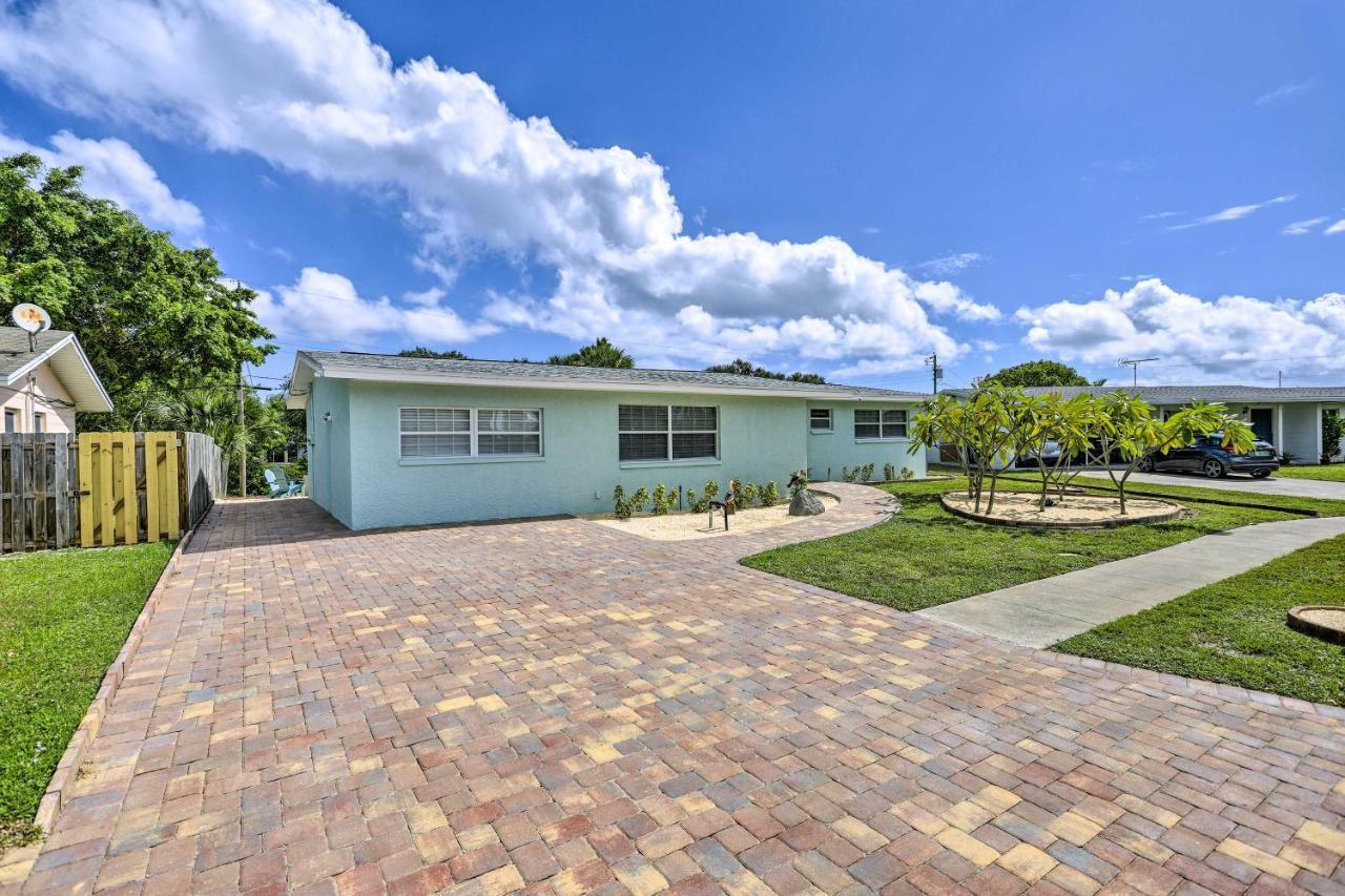 Merritt Island Home Fire Pit And Canal Access! ภายนอก รูปภาพ