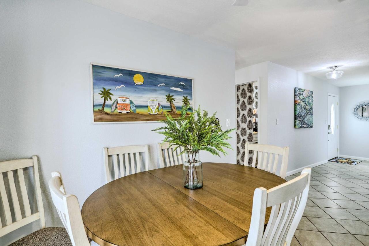 Merritt Island Home Fire Pit And Canal Access! ภายนอก รูปภาพ